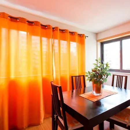 Apartment World In - B. Prata *