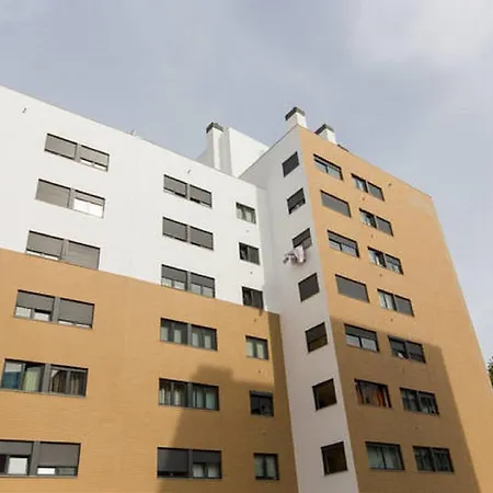 Apartment World In - B. Prata
